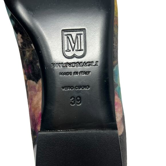 NWOT Bruno Magli Solena Crushed Velvet Floral Pointed Toe Flat Size39 - Picture 6 of 6